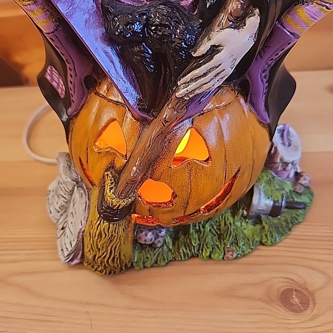 Vintage Byron Molds Ceramic Halloween Witch, Jack O Lantern, Cat