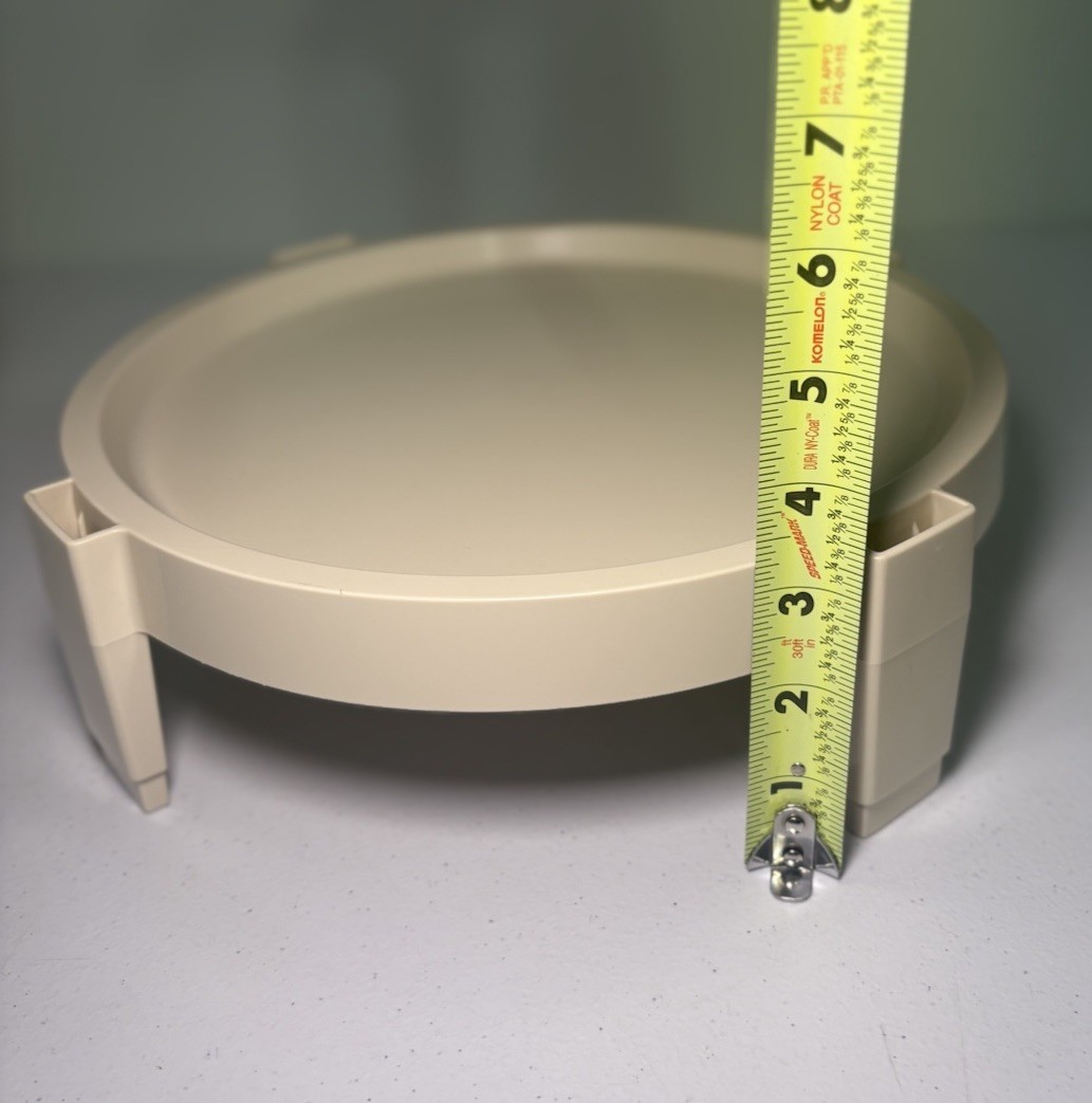 Tupperware 13 " Cake Taker Carrier Harvest Gold #1256 Pie Rack Handle