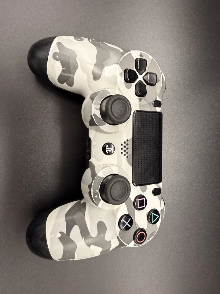 Controlador inalámbrico Sony Dualshock 4 - negro/gris camuflaje Foto 3 de 4