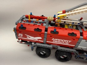 Lego Technic 42068 Airport Rescue
