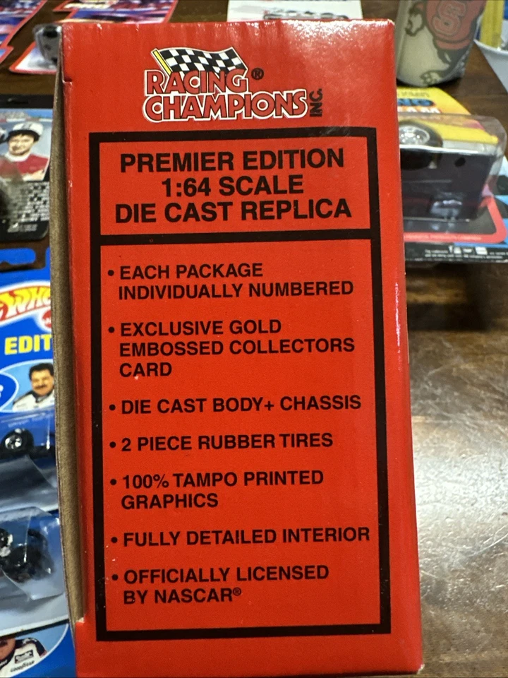 Premier #59 1995 Dennis Setzer NASCAR Racing Champions 1:64 Die Cast Car NUEVO Foto 3 de 4