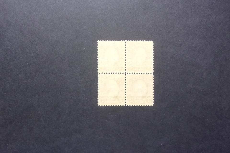 US STAMPS--Scott # 671....Block of 4...MNH...( ev-3 ) - Image 2 of 2