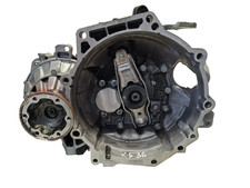 AUDI A3 8V 2015 1.6 DIESEL 6 SPEED MANUAL GEARBOX TRANSMISSION CODE QWW