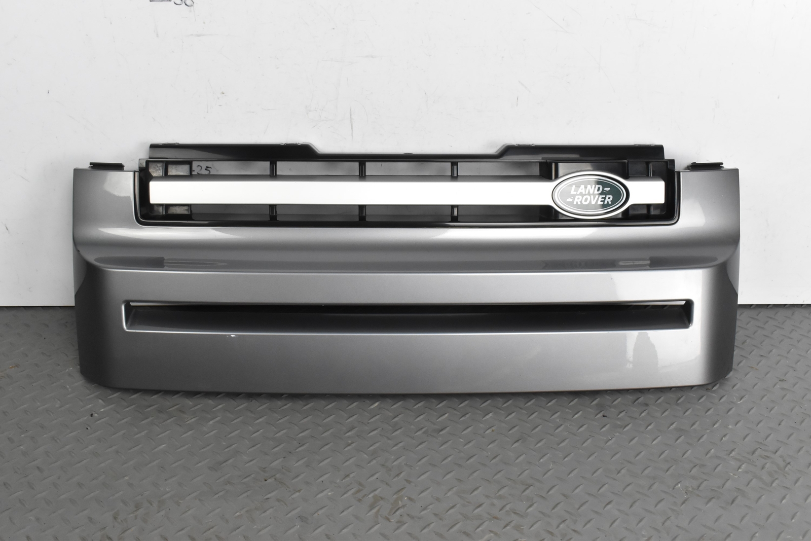 Mascherina Griglia Paraurti Anteriore L8B2-17820-A LAND ROVER DEFENDER II L663