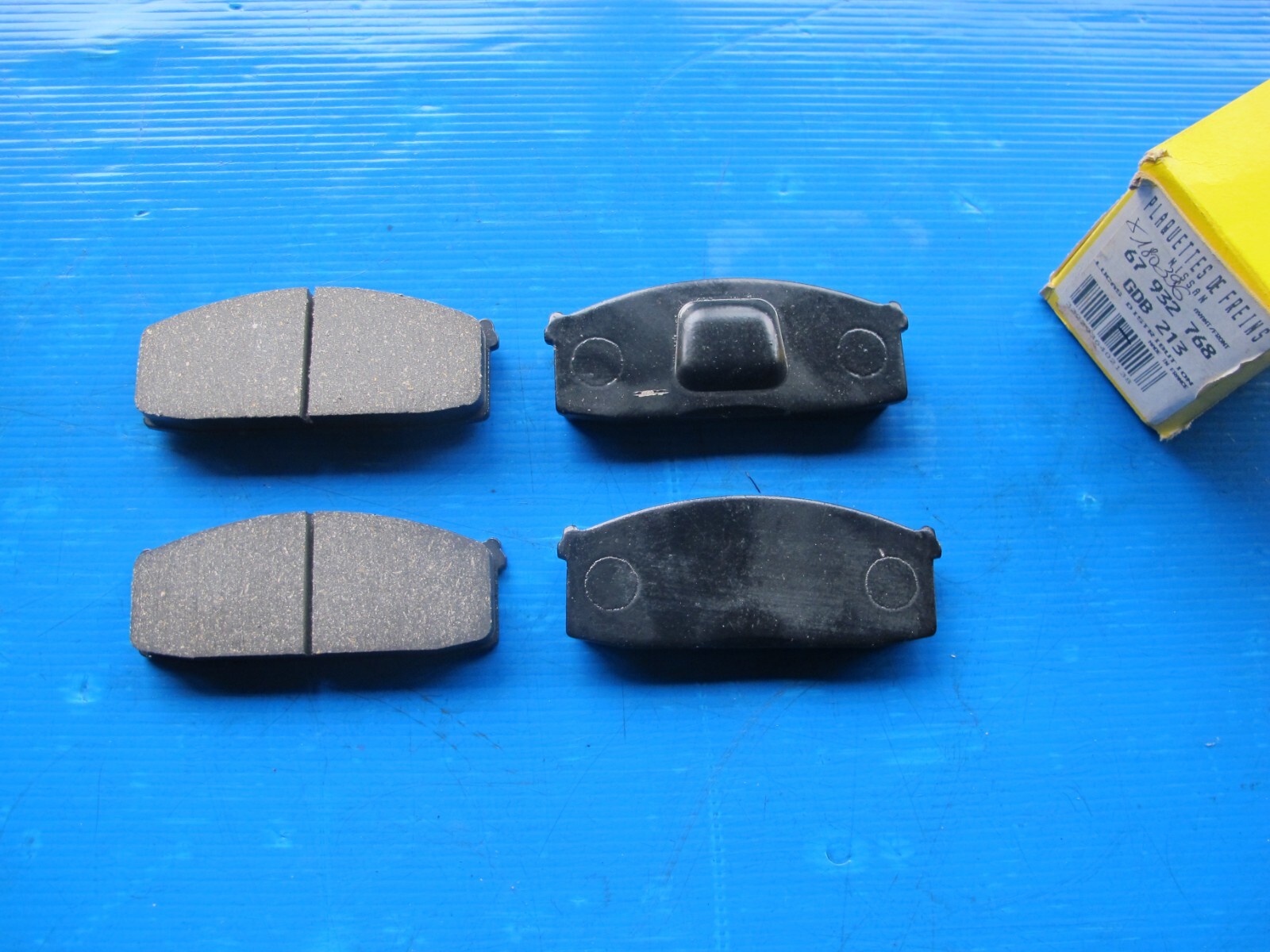 Plaquettes de freins avant Urvan et Nissan Bluebird freins Girling