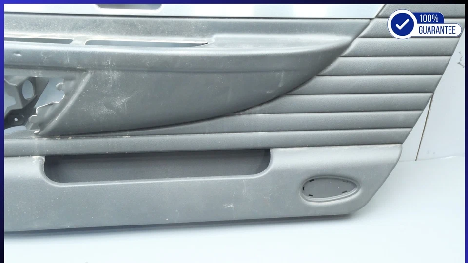 Panel de cubierta de moldura de puerta interior lateral derecho Ford Thunderbird 2002-2005 OEM1W637623942 Foto 3 de 4