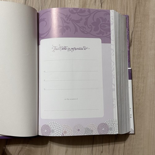 THE STUDY BIBLE FOR WOMEN: NKJV EDITION, PRINTED HARDCOVER By Kelley Dorothy - Picture 3 of 5
