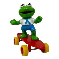 Vtg 1986 McDonald's Happy Meal Muppet Babies Kermit w/ Skateboard Accessory Red