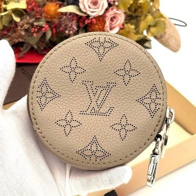 Louis Vuitton Mahina Coin Case Bella with Bag Charm
