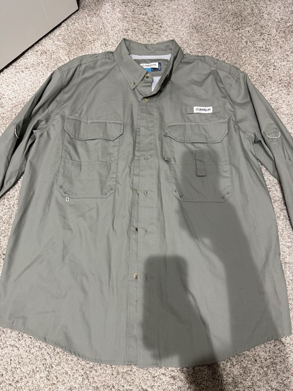 NWOT Magellan Outdoors MagRelease Men’s L - GrayGreen Long Sleeve ButtonUp Shirt