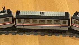 Lego 4558 Metroliner - 100% Complete with Box and Instructions