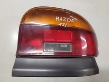 Feu arrière Mazda 121