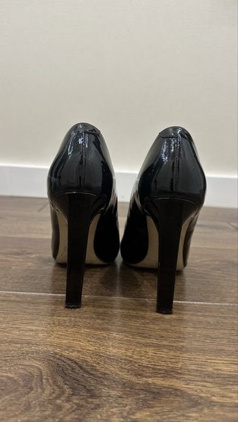 Women Carvari Heels Leather 39