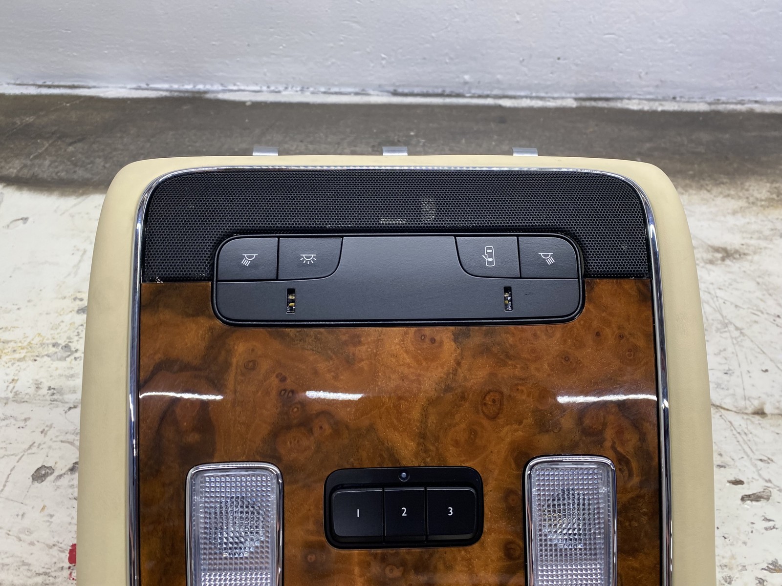2010-2020 BENTLEY MULSANNE OEM FRONT ROOF CONSOLE DOME LIGHT LAMP SWITCH PANEL
