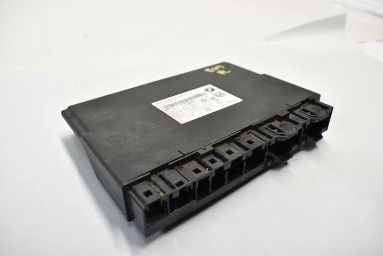 2009-2010 BMW 750i 760i (F01) MÓDULO DE CONTROLE DE MEMÓRIA ASSENTO DIANTEIRO CONFORTO COMPUTADOR - Imagem 2 de 4