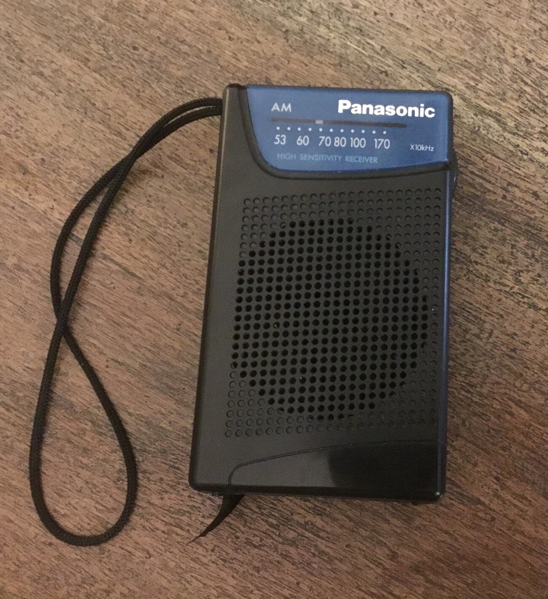 Panasonic R-1105 AM High Sensitivity Receiver Portable Panasonic R-1105 AM High Sensitivity Receiver Portable