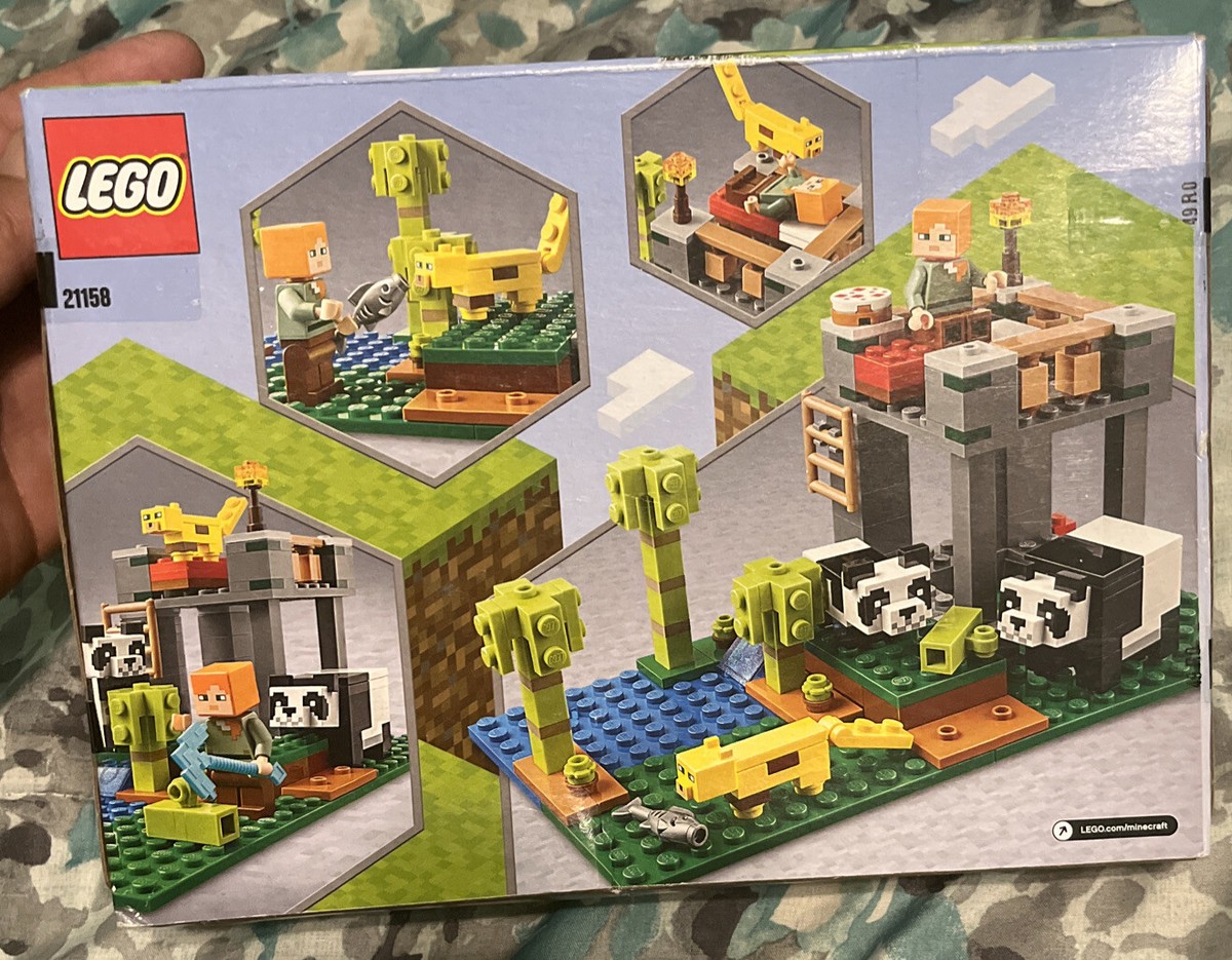 LEGO The Panda Nursery Minecraft (21158) New Sealed Box Damaged