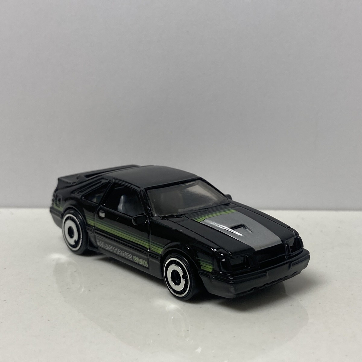 1984 84 Ford Mustang SVO Fox Body Collectible 1/64 Scale Diecast