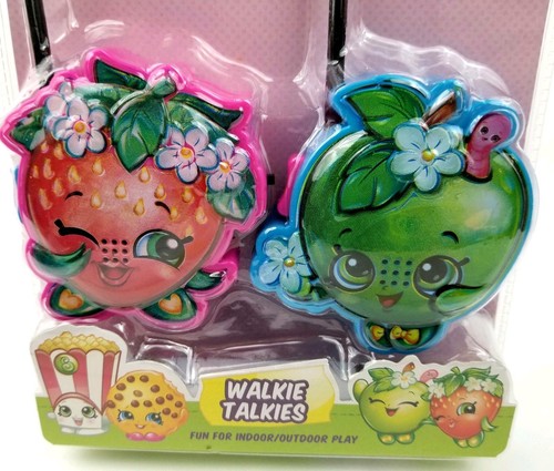 Shopkins Walkie Talkies Fruit Characters Strawberry and Green Apple In & Outdoor - Picture 7 of 7