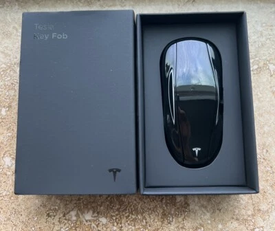 2017-27 TESLA MODEL 3/Y OEM SMART KEY REMOTE FOB FCC: 2AEIM-1133148 1133148 NEW! - Image 1 of 4