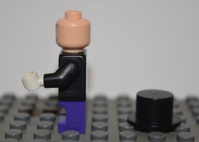 LEGO Batman 2006 Penguin Minifigure Bat010 7885 7783 Dark Purple Short Legs 