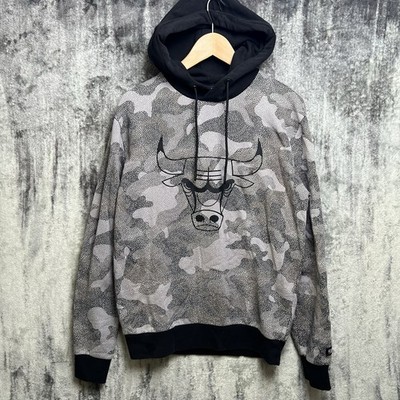 Men's Hugo Boss x NBA Black Chicago Bulls Camo Pullover Hoodie Size Medium