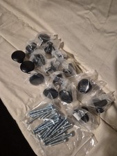 Round Cabinet/Drawer Pull Knobs Smooth Top 1.25" Diameter Black 16 Total Preown