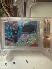 2018 Panini Spectra Trae Young Rookie Jersey Auto Neon Blue /99 BGS 9