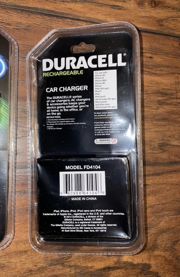 Duracell Rechargeable 4 4s 3GS 3G iPad 2 Touch iPod Car Charger Set of 2 FD4104 - Image 2 of 2