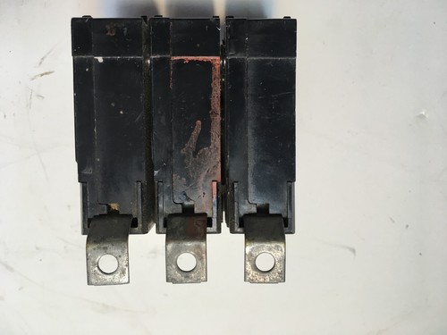 ONE Westinghouse BAB3020H 3 Pole 20 or 30 Amp Bolt In Breaker 240V, Type BA - Picture 3 of 6