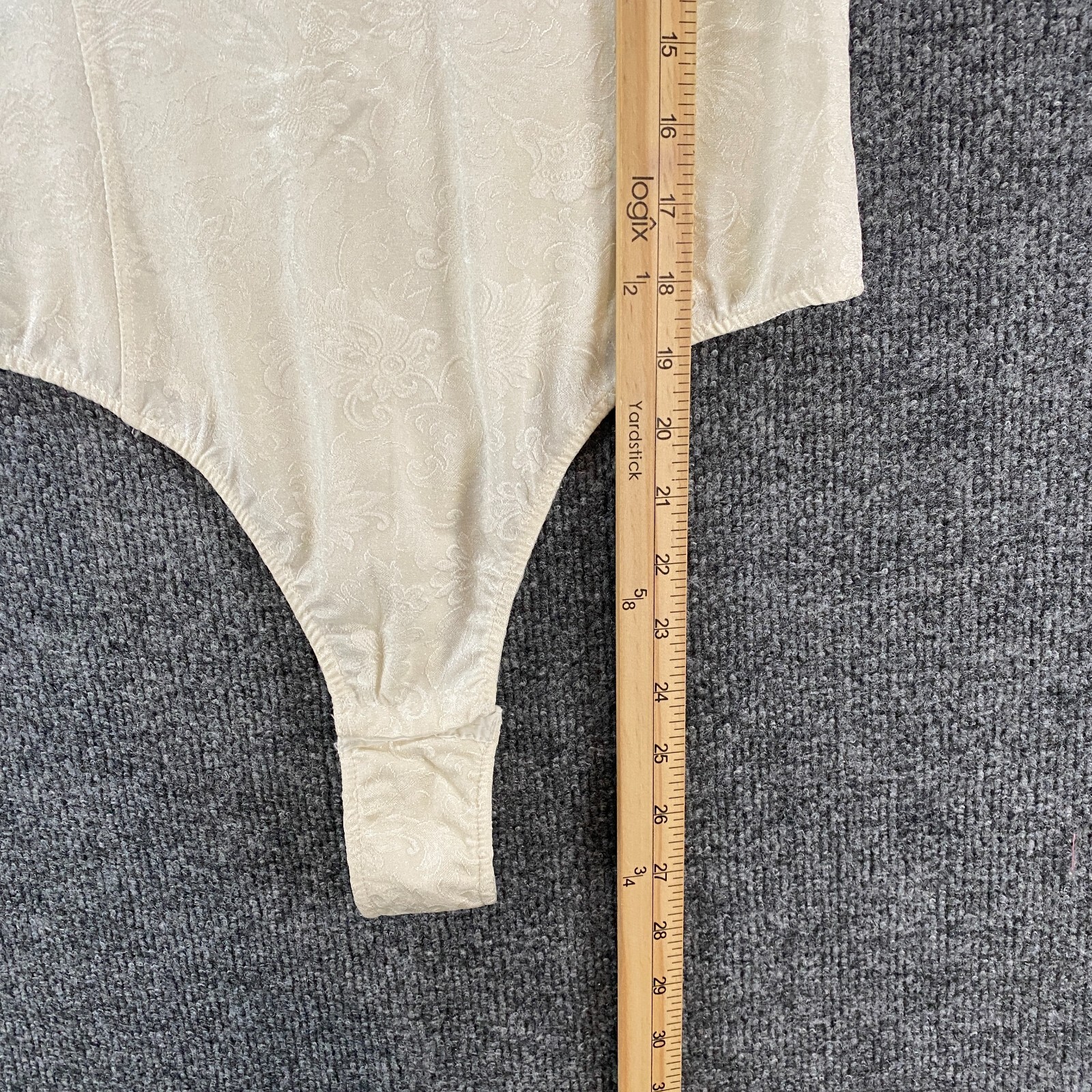 Picture 9 of 10