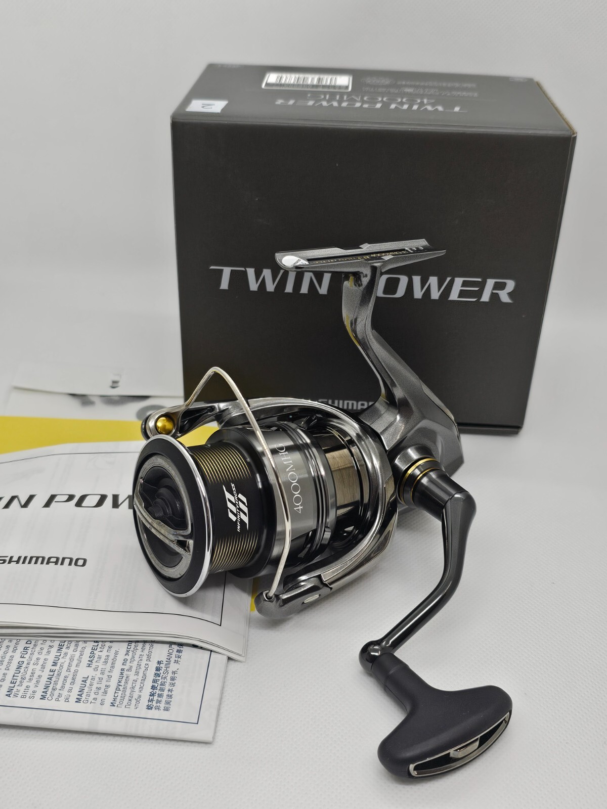 Shimano 24 TWIN POWER 4000MHG Spinning Reel(Gear:5.7 Shimano 24 TWIN POWER 4000MHG Spinning Reel(Gear:5.7