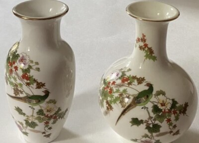 2 Vintage JGI Vases Pheasant Floral Gold Trim Japan Shaddy Mino Glossy Vibrant