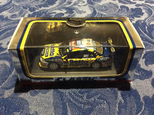 1/64 HANDSIGNED LOWNDES WHINCUP BATHURST 2006 WINNER 888 FORD FALCON SUPERCAR - Picture 6 of 8