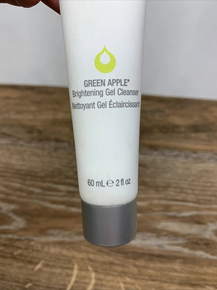 Gel limpiador iluminador Juice Beauty verde manzana 2 fl oz 60 ml NUEVO sellado Foto 3 de 4