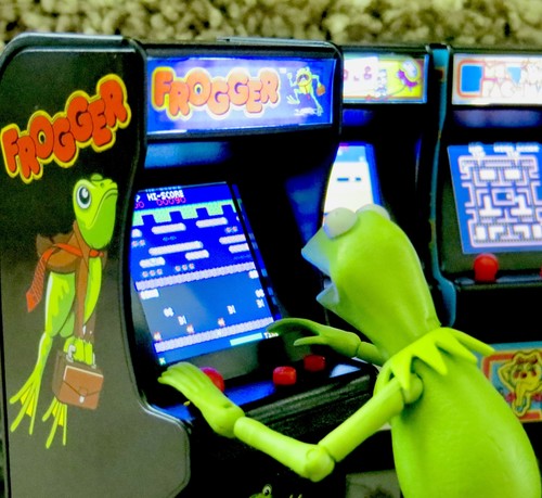 Tiny Arcade Frogger Miniature Game Multicolor for sale online | eBay