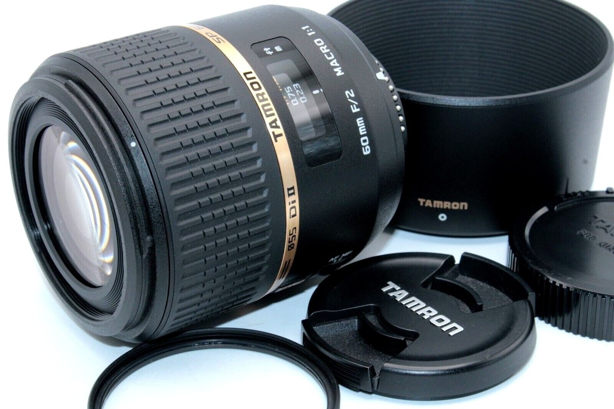 Near Mint Tamron SP AF 60mm f/2 Di II LD IF Macro Portrait Near Mint Tamron SP AF 60mm f/2 Di II LD IF Macro Portrait