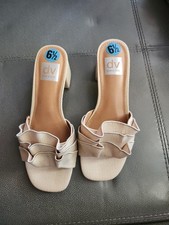 DV Dolce Vita NWT Linnen SlideSandal size 6.5