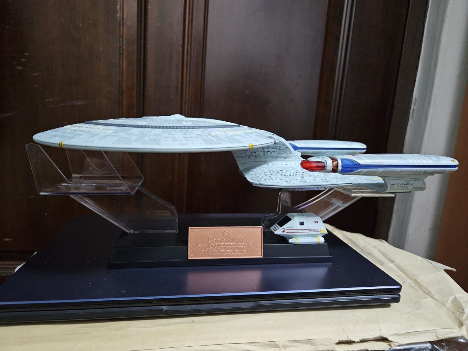Picture 10 of 24