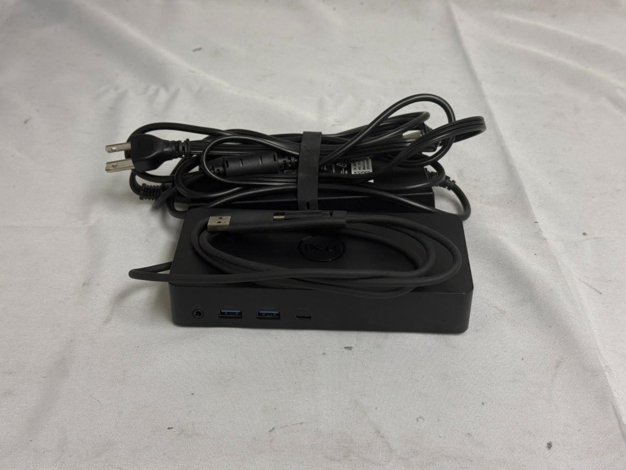 Dell D6000 Universal Docking Station USBC HDMI Dual Display With Power Cord