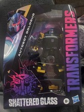 Transformers Shattered Glass Autobot Goldbug Deluxe Class Figure