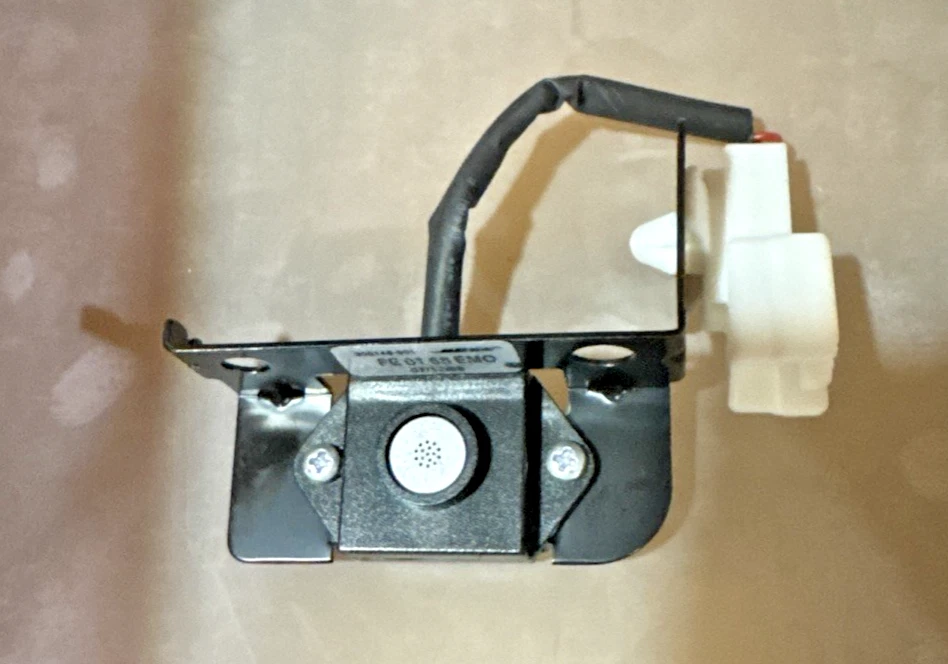 NUEVO OEM Mazda micrófono para automóvil (FE01‐66‐EM0) RX‐8, MX‐5, CX‐7, Mazda6 2004-2015 Foto 3 de 4