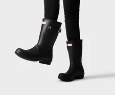 NWOB Hunter Women's Size 11 Adjustable Width Rain Boots Black