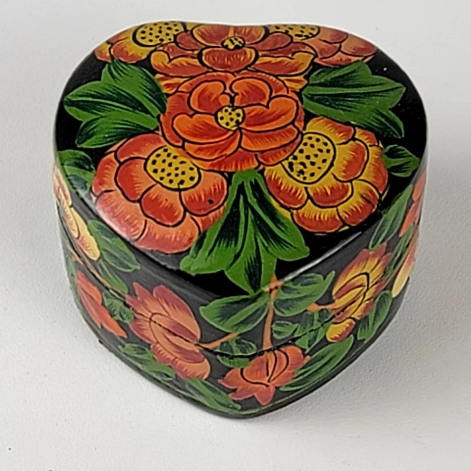 Hand Painted Heart Trinket Boxes Pair Kashmir Floral Art Jewelry Gift India 80s - Image 3 of 4