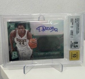 2013-14 Spectra Giannis Antetokounmpo #120 RC Jersey Patch Auto RJA BGS 8.5