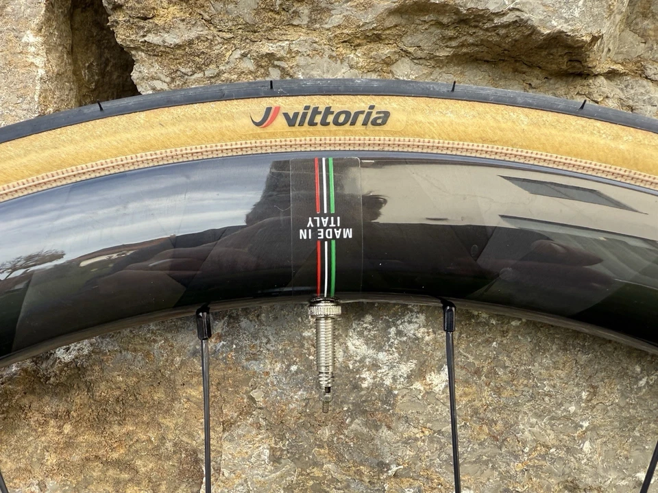 Miche Carbon Vorderrad 28" mit 42 Cm Felgenhöhe Disc - Bild 2 von 4