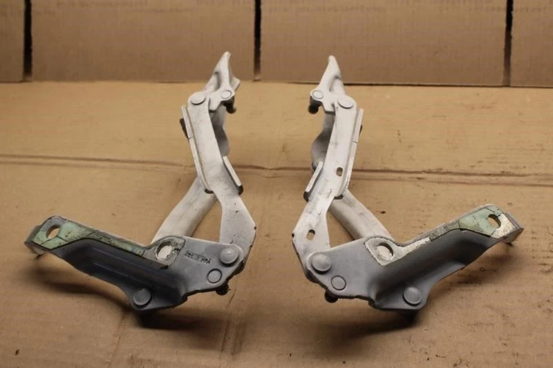 2006 2007 2008 2009 2010 VOLKSWAGEN BEETLE CONVERSÍVEL TAMPA DO PORTA-MALAS DOBRADIÇAS SUPORTES - Imagem 2 de 4