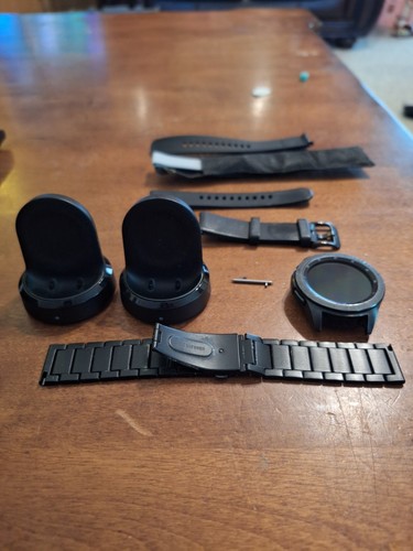 Samsung Galaxy Watch SM-R810 42mm Black Case And Band UNTESTED - Zdjęcie 5 z 11