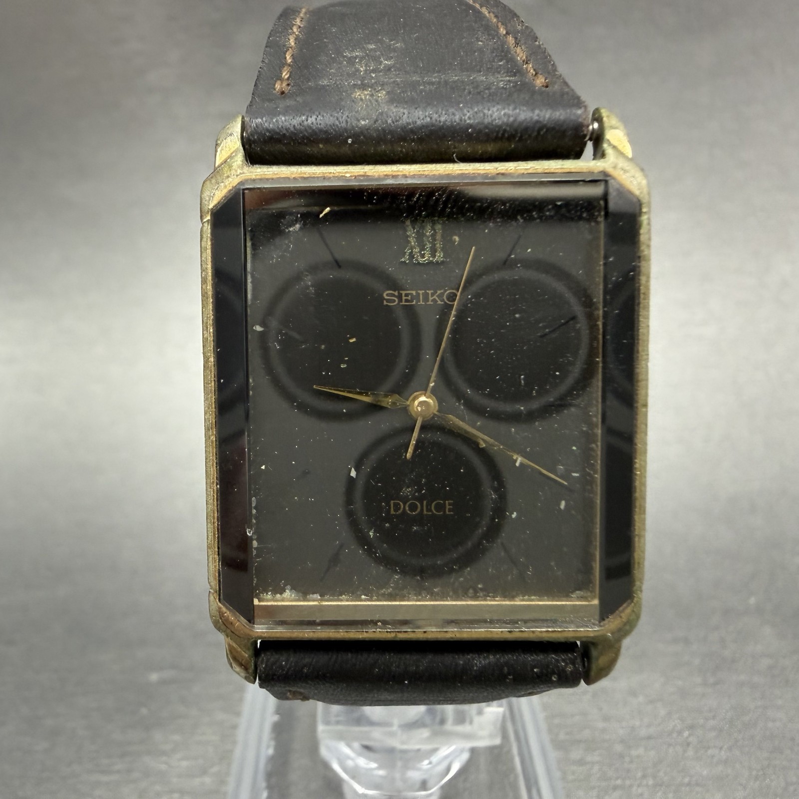 Tank Watch PARTS Rectangle 5E31-5B90 Dial 26mm Tone Men Black Dolce Gold Seiko - VintageWatches.PK Tank Watch PARTS Rectangle 5E31-5B90 Dial 26mm Tone Men Black Dolce Gold Seiko - vintagewatches.pk