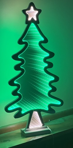 Christmas Tree With Star Infinity Light Display - Picture 4 of 5